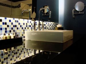 Nowoczesna łazienka, nowoczesne oświetlenie