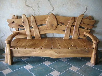 drewniana ławka